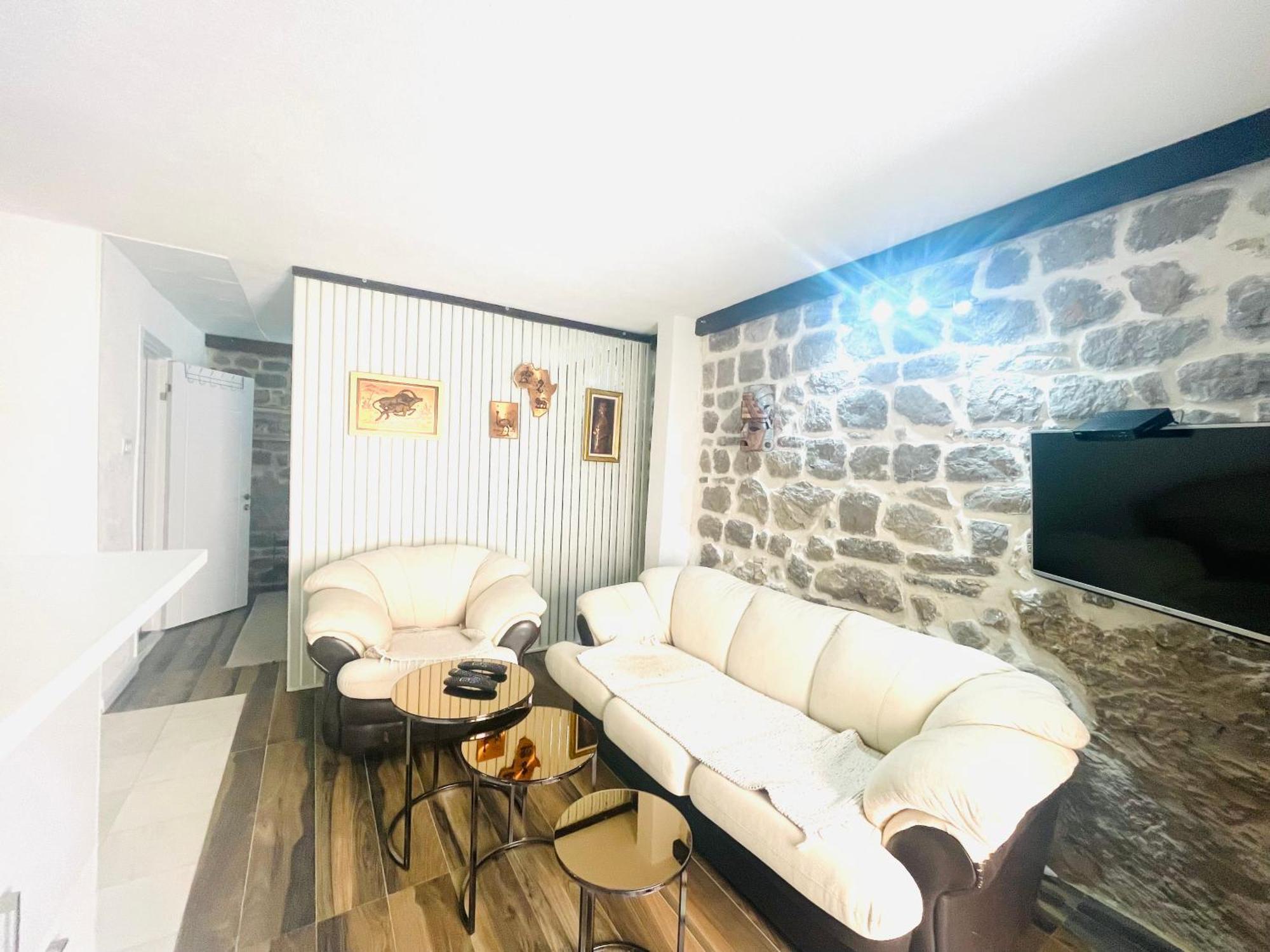 Hearth Of Rose Appartement Herceg Novi Buitenkant foto